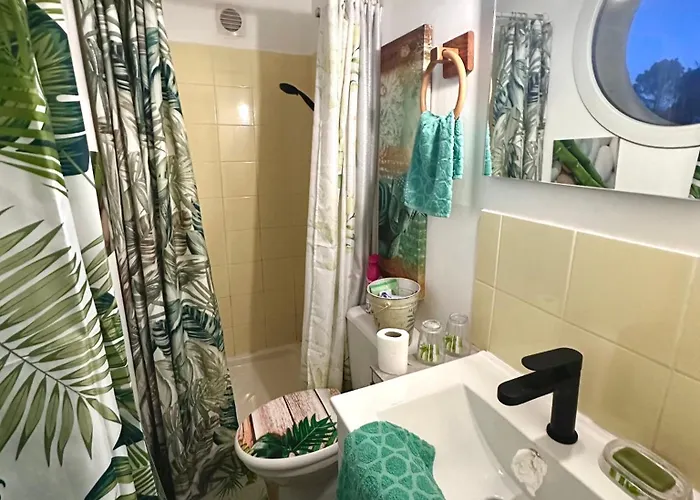 Les Pivoines * Borgo (Corsica)